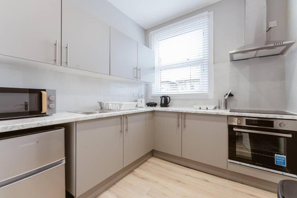 Stylish Kitchenette In Central London'S Vibrant Holloway District Buitenkant foto